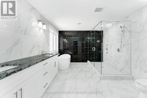 322 Benson Court, Amherstburg, ON - Indoor Photo Showing Bathroom