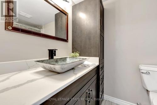 1207 - 500 Green Road, Hamilton, ON - Indoor Photo Showing Bathroom