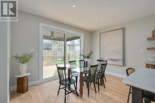 2064 Wickerson Road, London, ON - Indoor Photo Showing Dining Room