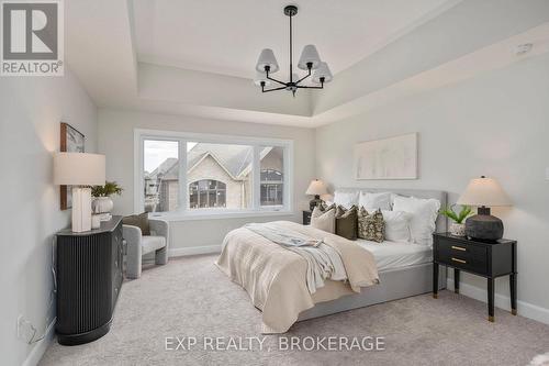 2064 Wickerson Road, London, ON - Indoor Photo Showing Bedroom