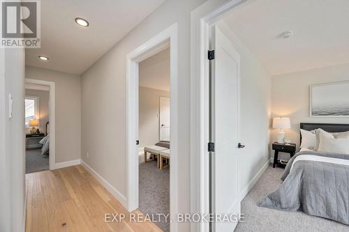 2064 Wickerson Road, London, ON - Indoor Photo Showing Bedroom