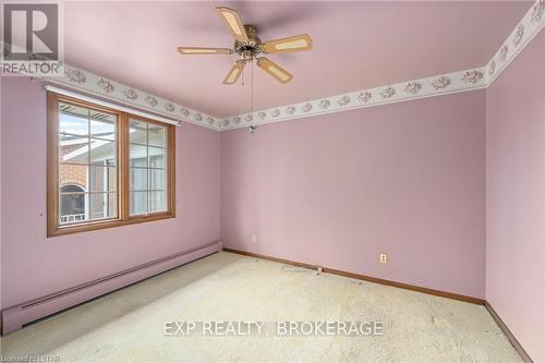 296 Hastings Street Avenue, North Middlesex, ON - Indoor Photo Showing Other Room
