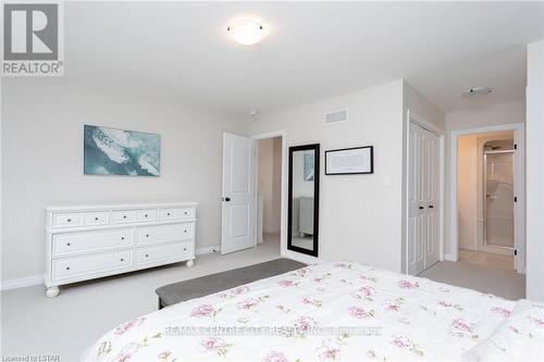 37 Styles Drive, St. Thomas, ON - Indoor Photo Showing Bedroom