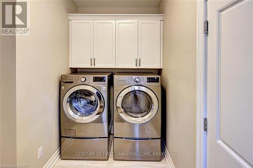2003 Lockwood Crescent Crescent, Strathroy-Caradoc, ON - Indoor Photo Showing Laundry Room