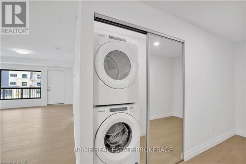 202 - 3290 Stella Crescent, Windsor, ON - Indoor Photo Showing Laundry Room