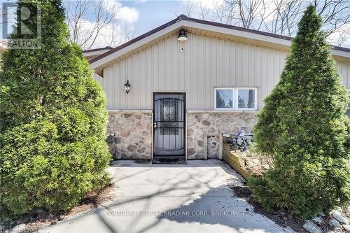 23992 Denfield Road, Middlesex Centre, ON - Outdoor