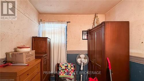 Imported from itso - 262 Prince Arthur Street, South Huron, ON - Indoor Photo Showing Other Room
