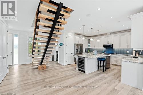 34180 Melena Beach Sideroad, Bluewater (Bayfield), ON - Indoor Photo Showing Kitchen With Upgraded Kitchen