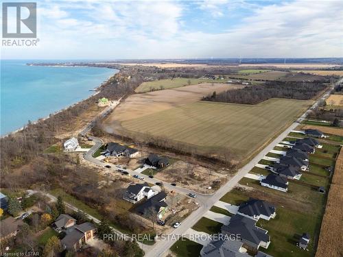 7007 Blue Coast Heights, Plympton-Wyoming, ON - Outdoor With View