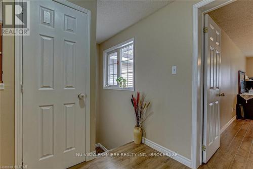 36 Katie Lane, Strathroy-Caradoc, ON - Indoor Photo Showing Other Room
