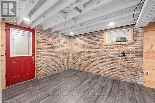 1466 Oakdale Street, London, ON - Indoor Photo Showing Other Room