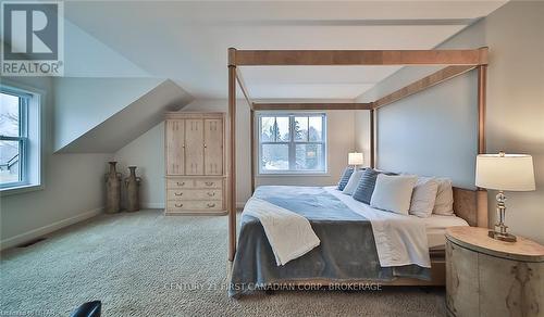 14 Gibbons Place, London, ON - Indoor Photo Showing Bedroom