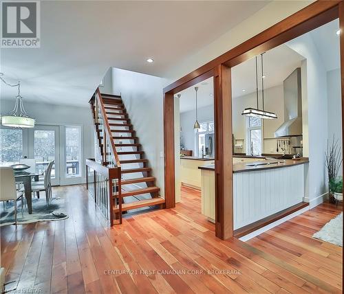14 Gibbons Place, London, ON - Indoor