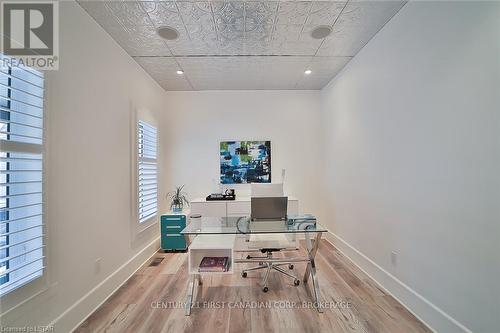 14 Gibbons Place, London, ON - Indoor Photo Showing Office