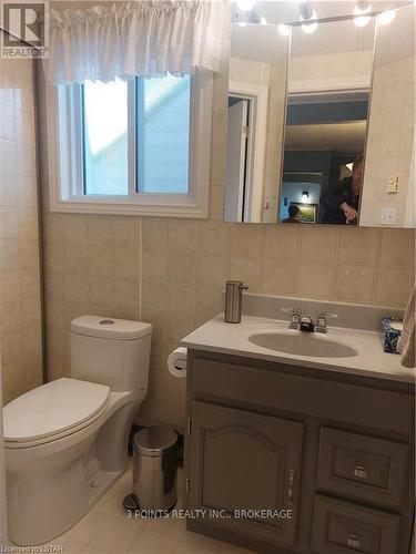 231 Pebble Beach Parkway, South Huron (Stephen Twp), ON - Indoor Photo Showing Bathroom