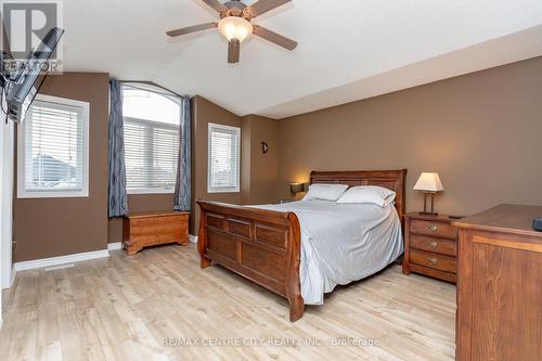 2 Edgewell Crescent, St. Thomas, ON - Indoor Photo Showing Bathroom