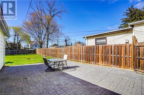 33 Wilson Avenue, Chatham-Kent, ON - Outdoor