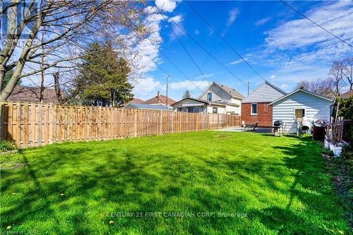 33 Wilson Avenue, Chatham-Kent, ON - Outdoor