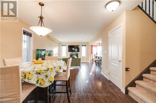 6861 Vallas Circle, London, ON - Indoor Photo Showing Dining Room