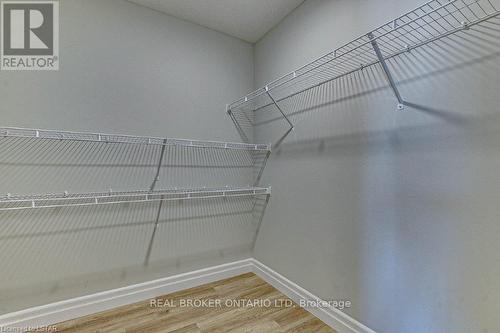 3869 Auckland Avenue, London, ON - Indoor With Storage