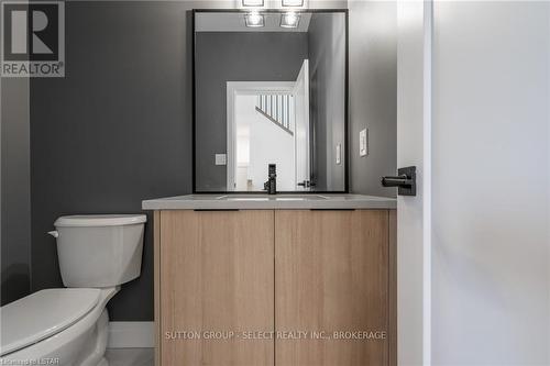 24 Lucas Road, St. Thomas, ON - Indoor Photo Showing Bathroom