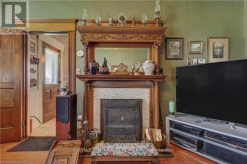 9321 Richmond Road, Bayham, ON - Indoor Photo Showing Living Room With Fireplace