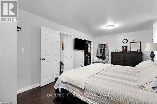9475 Springwater Road, Malahide, ON - Indoor Photo Showing Bedroom