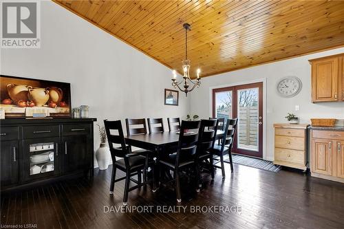 9475 Springwater Road, Malahide, ON - Indoor Photo Showing Dining Room