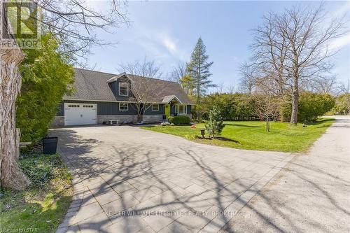 21 Chiniquy Street, Bluewater, ON - Outdoor