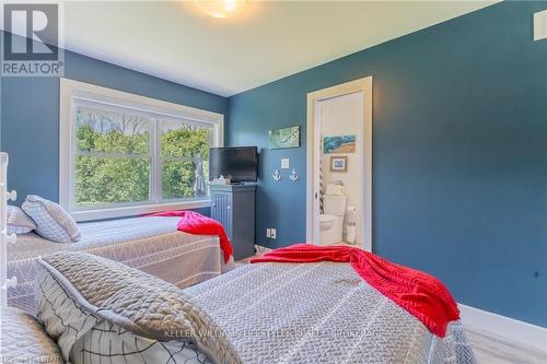 21 Chiniquy Street, Bluewater (Bayfield), ON - Indoor Photo Showing Bedroom