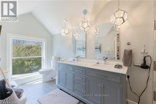 21 Chiniquy Street, Bluewater (Bayfield), ON - Indoor Photo Showing Bathroom