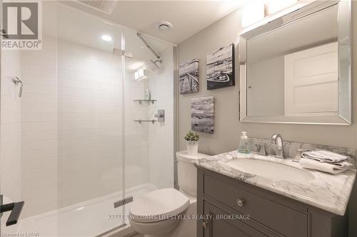 21 Chiniquy Street, Bluewater, ON - Indoor Photo Showing Bathroom