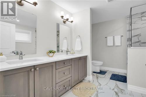 151 Mcleod Street Street, North Middlesex, ON - Indoor Photo Showing Bathroom