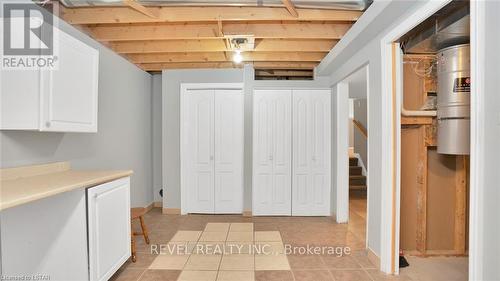 1523 Portrush Way, London, ON - Indoor Photo Showing Other Room
