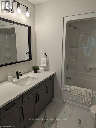 244 Beech Street, Central Huron, ON - Indoor Photo Showing Bathroom