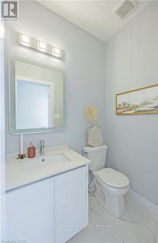 27 - 349 Southdale Road E, London, ON - Indoor Photo Showing Bathroom