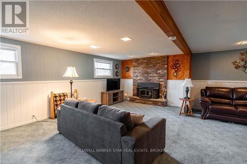 6805 King Street, Plympton-Wyoming, ON - Indoor Photo Showing Living Room With Fireplace