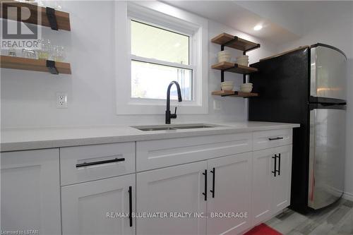 45 John Street N, Bluewater, ON - Indoor Photo Showing Kitchen With Double Sink