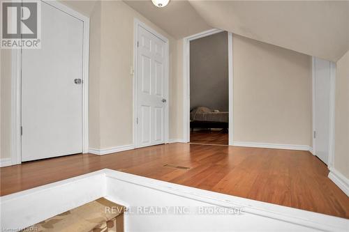 263 King Street, Southwest Middlesex, ON - Indoor Photo Showing Other Room