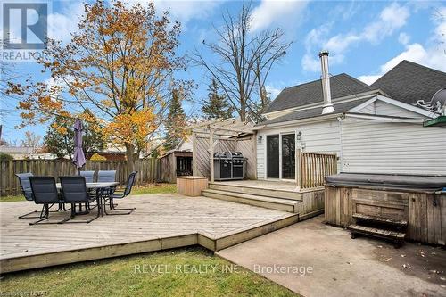263 King Street, Southwest Middlesex, ON - Outdoor With Deck Patio Veranda