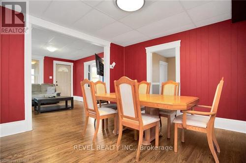 263 King Street, Southwest Middlesex, ON - Indoor Photo Showing Dining Room