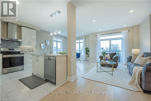 29 - 2610 Kettering Place, London, ON - Indoor