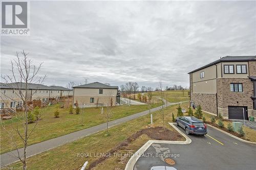 29 - 2610 Kettering Place, London, ON - Outdoor