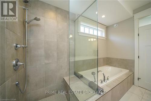 66 Deerfield Road, Lambton Shores, ON - Indoor Photo Showing Bathroom