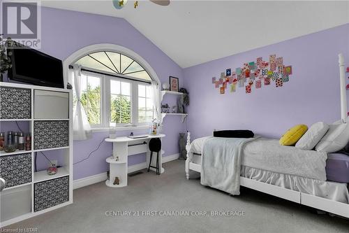 1249 Savannah Dr, London, ON - Indoor Photo Showing Bedroom