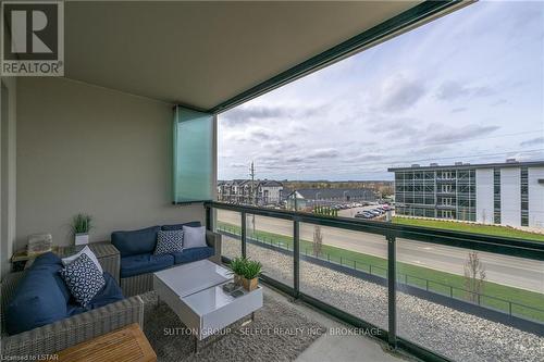 404 - 240 Villagewalk Boulevard, London, ON - Outdoor With Balcony With Exterior
