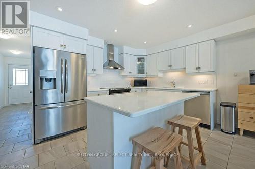 77 - 1220 Riverbend Road Road, London, ON - Indoor Photo Showing Kitchen With Upgraded Kitchen