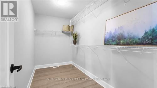 34 Lucas Road, St. Thomas, ON - Indoor With Storage