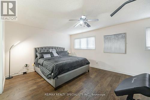21 Bighorn Crescent, Brampton, ON - Indoor Photo Showing Bedroom
