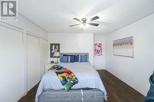 21 Bighorn Crescent, Brampton, ON - Indoor Photo Showing Bedroom
